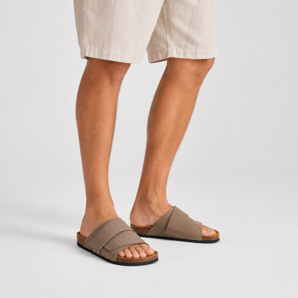 The Canterbury Men’s Cork Footbed Slide Sandals