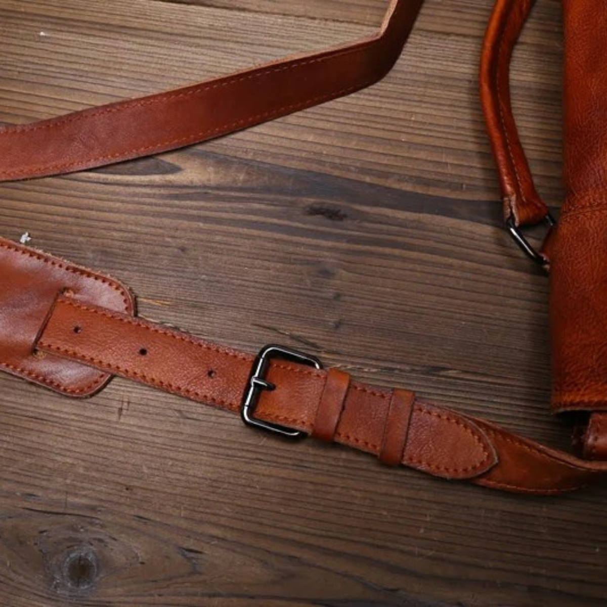 Men’s Vintage Crossbody Genuine Leather Shoulder Bag – Brown
