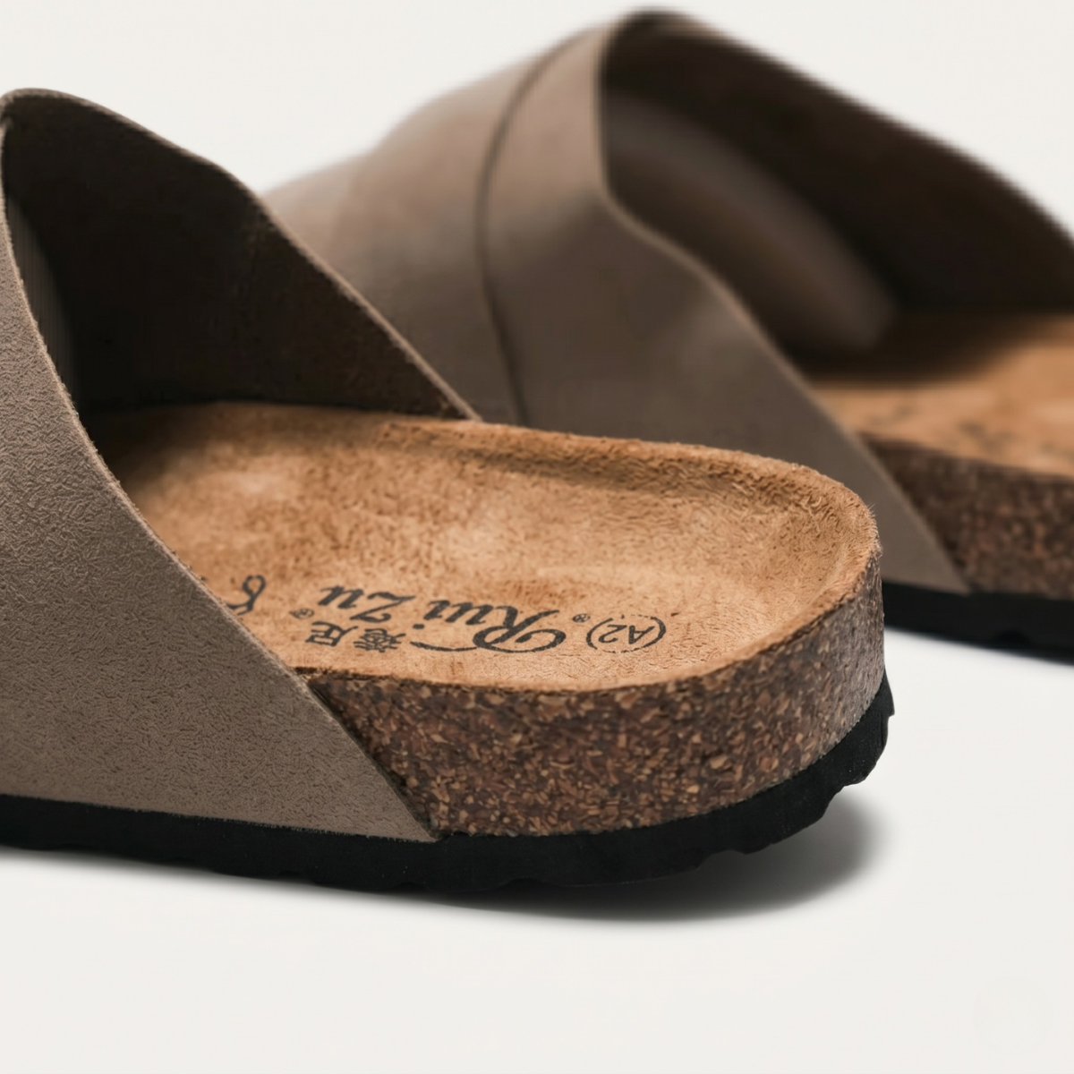 The Canterbury Men’s Cork Footbed Slide Sandals