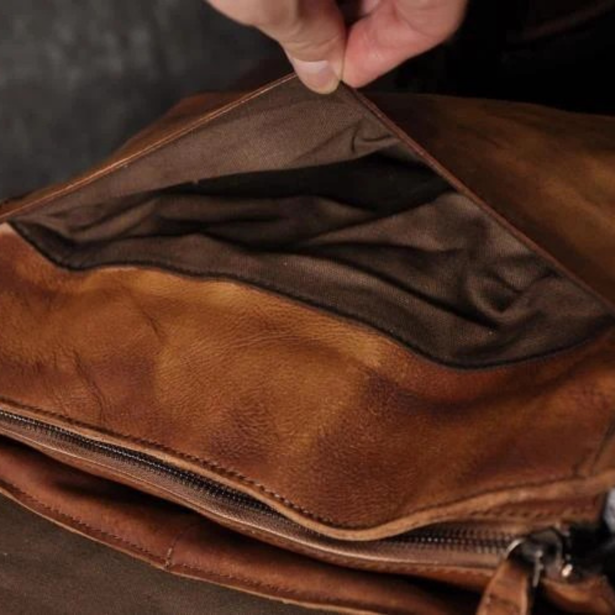 Men’s Vintage Crossbody Shoulder Bag
