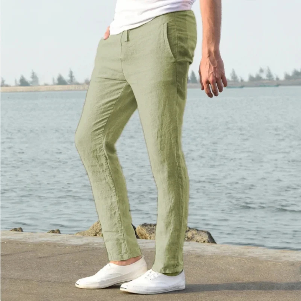 The McLean Men’s Casual Lightweight Linen Trousers – Green