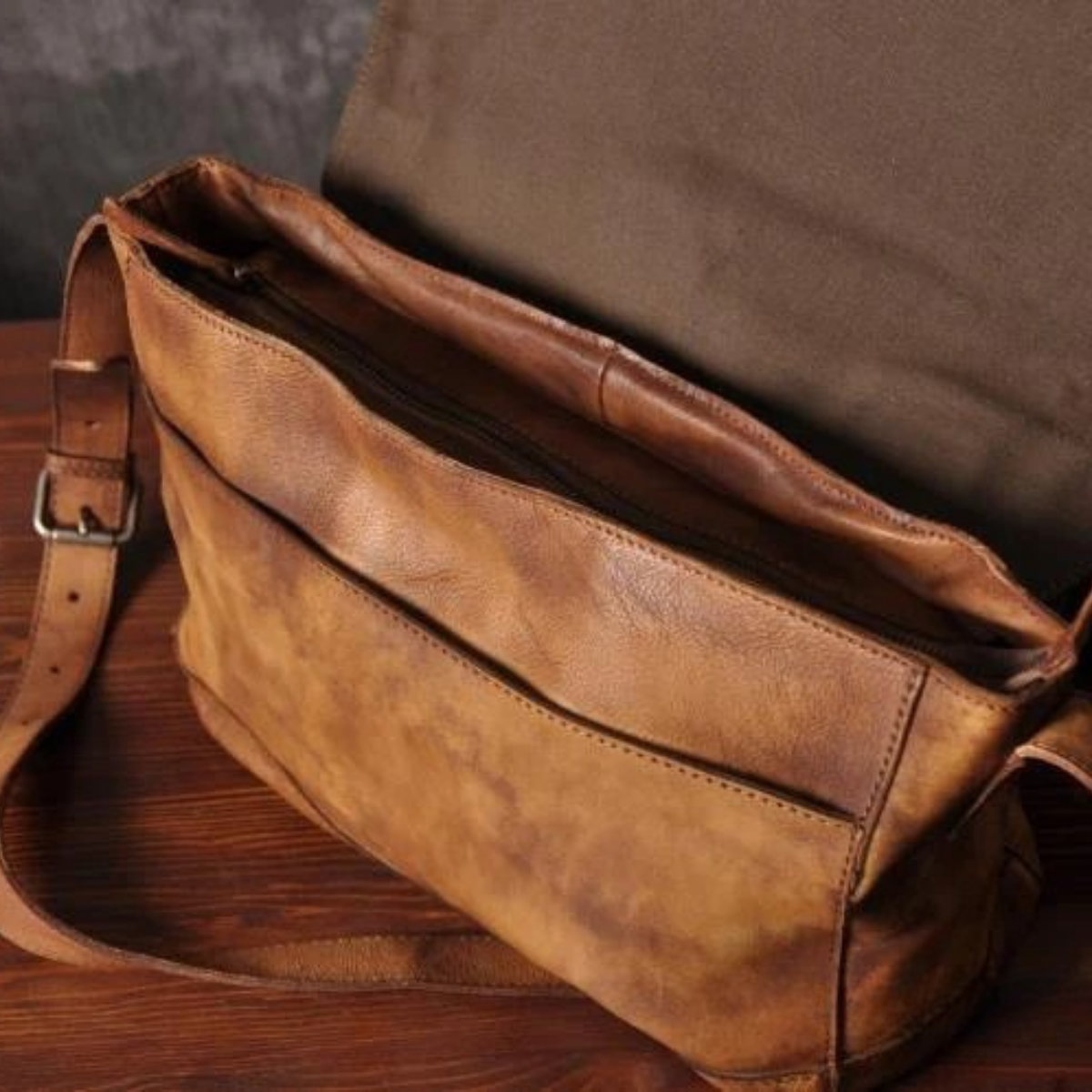 Men’s Vintage Crossbody Shoulder Bag