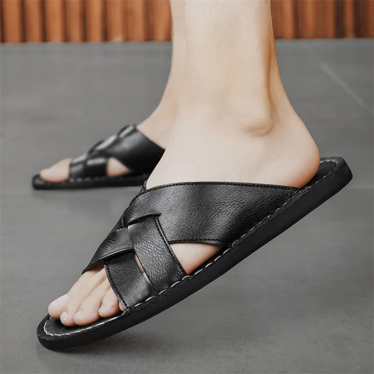 The Cortona Men’s Open Toe Casual Leather Slide Sandals