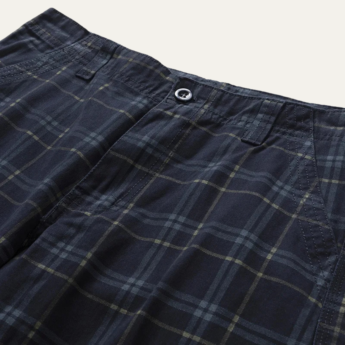 The Vernazza Men’s Multi Pocket Plaid Cargo Shorts