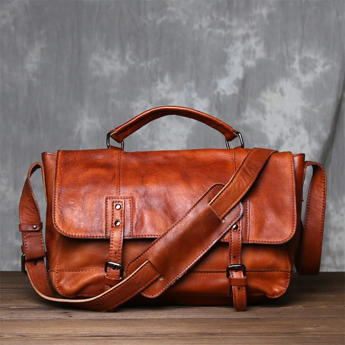 Men’s Vintage Crossbody Genuine Leather Shoulder Bag – Brown