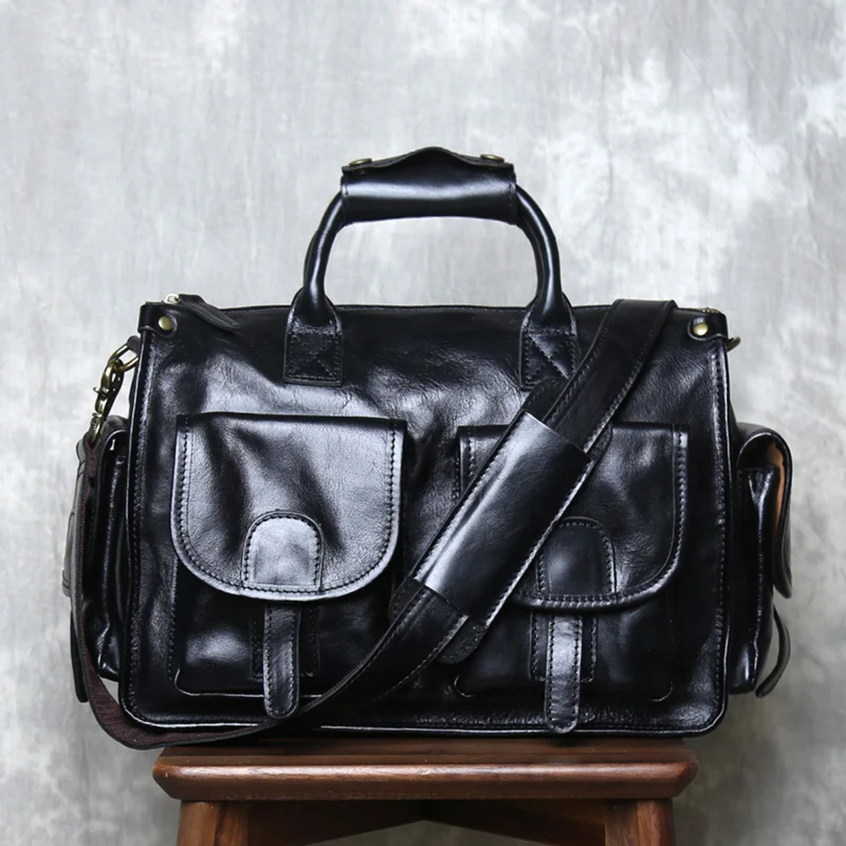 Men’s Vintage Crossbody Genuine Leather Shoulder Bag – Black