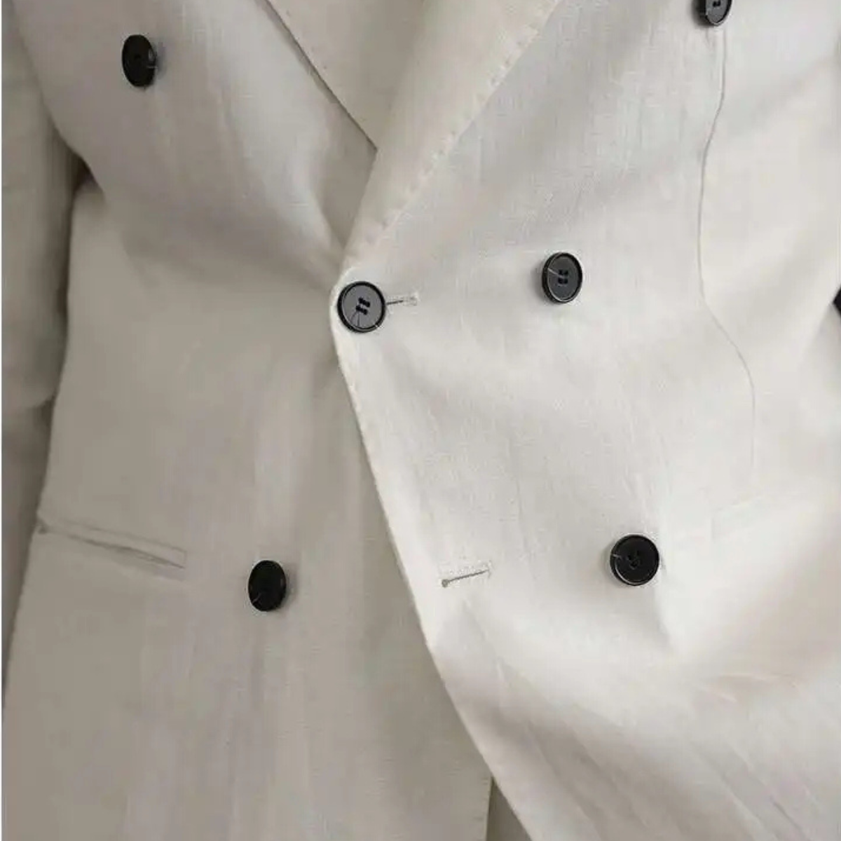 The Castelmola Men’s Elegant Double Breasted Linen Blazer