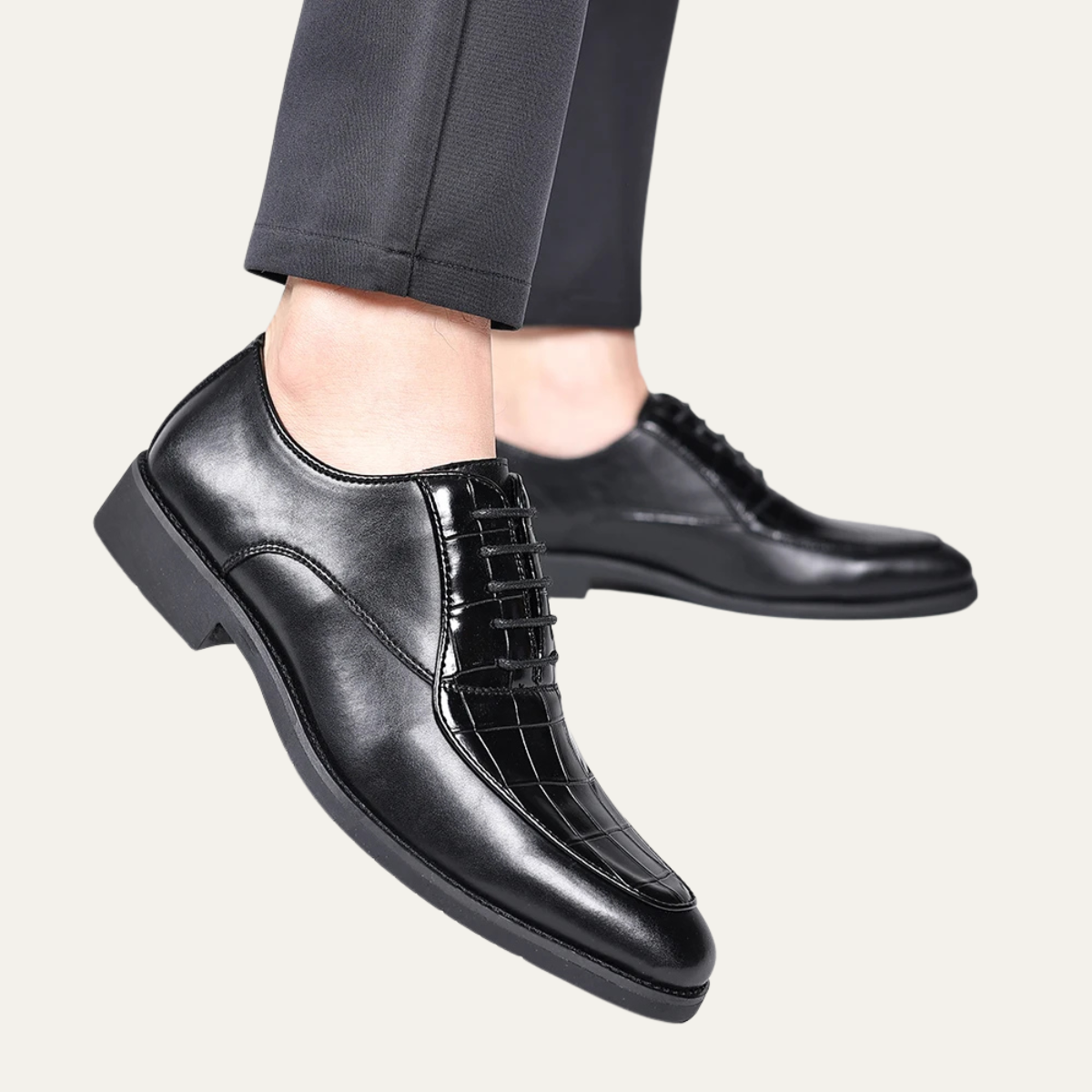 The Volterra Men’s Lace Up Leather Oxford Dress Shoes