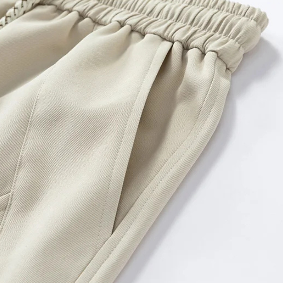 The Hereford Men’s Oversized Summer Cargo Shorts