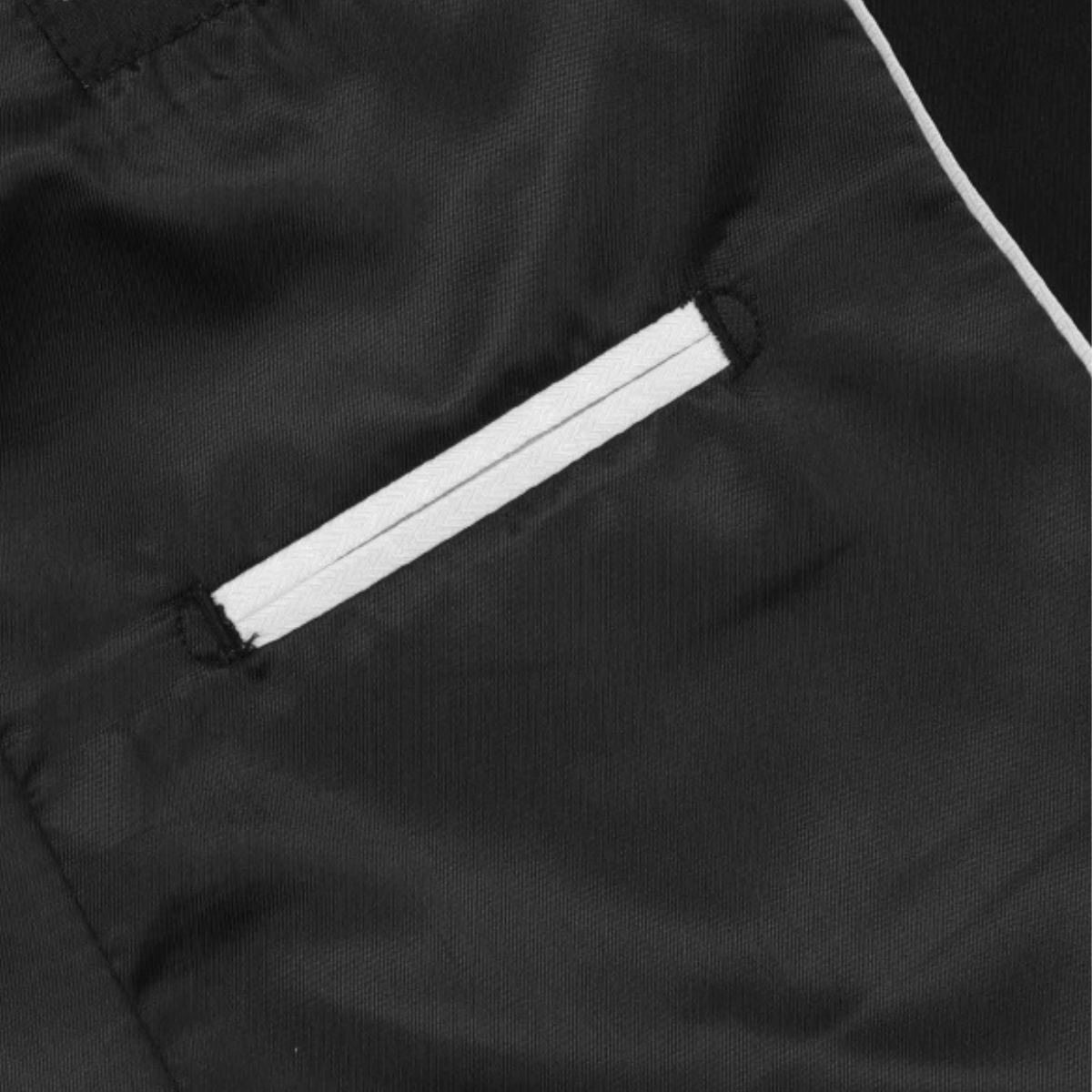 The Milazzo Men’s Navy Blue Single Breasted Blazer Jacket