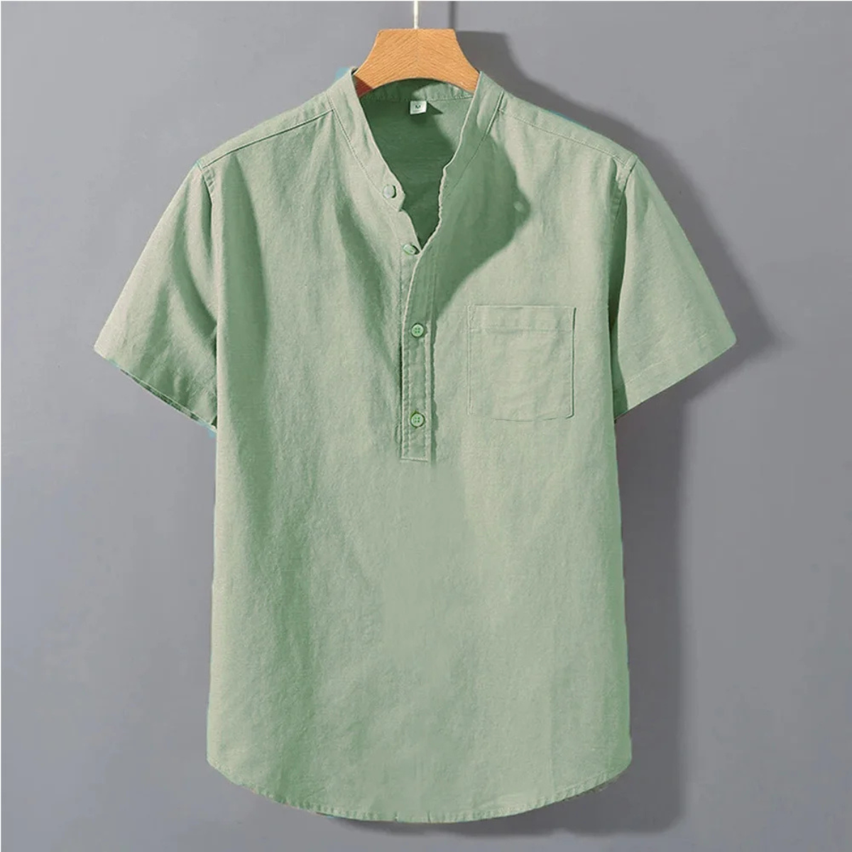 The Hampton Men’s Breathable Button Shirt with Pocket