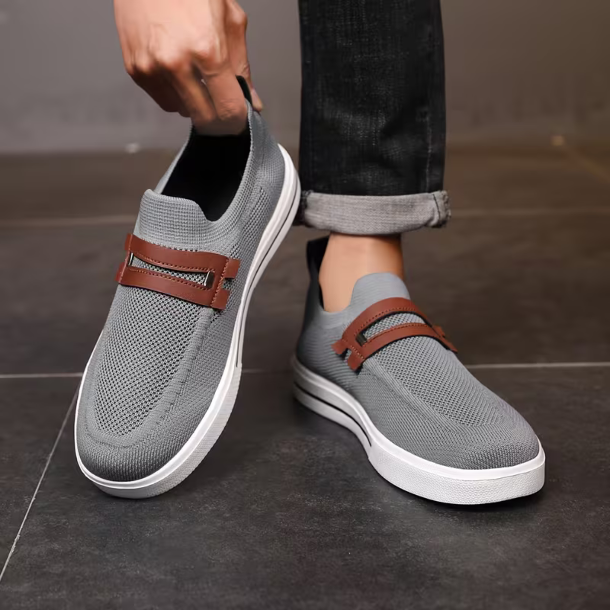 The Mantova Men’s Low Top Breathable Mesh Non Slip Trainers