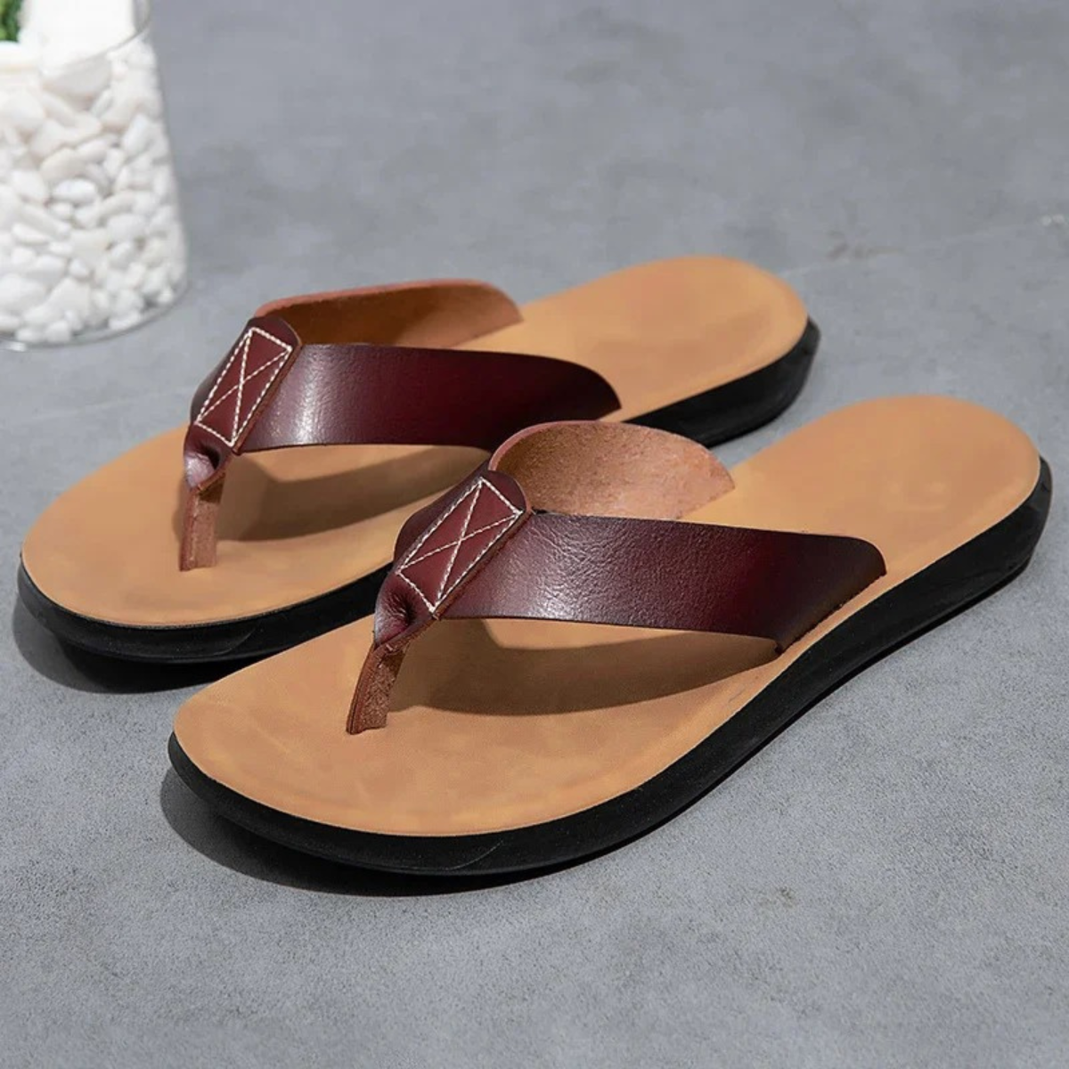 The Sagrantino Men’s Casual Summer Leather Flip Flops