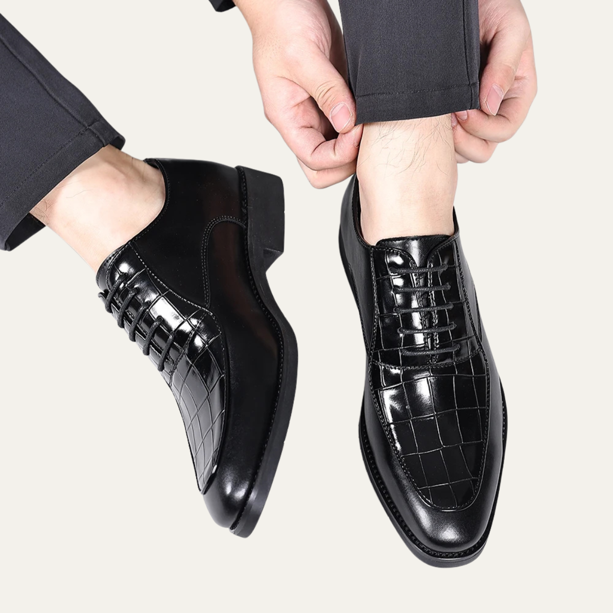 The Volterra Men’s Lace Up Leather Oxford Dress Shoes