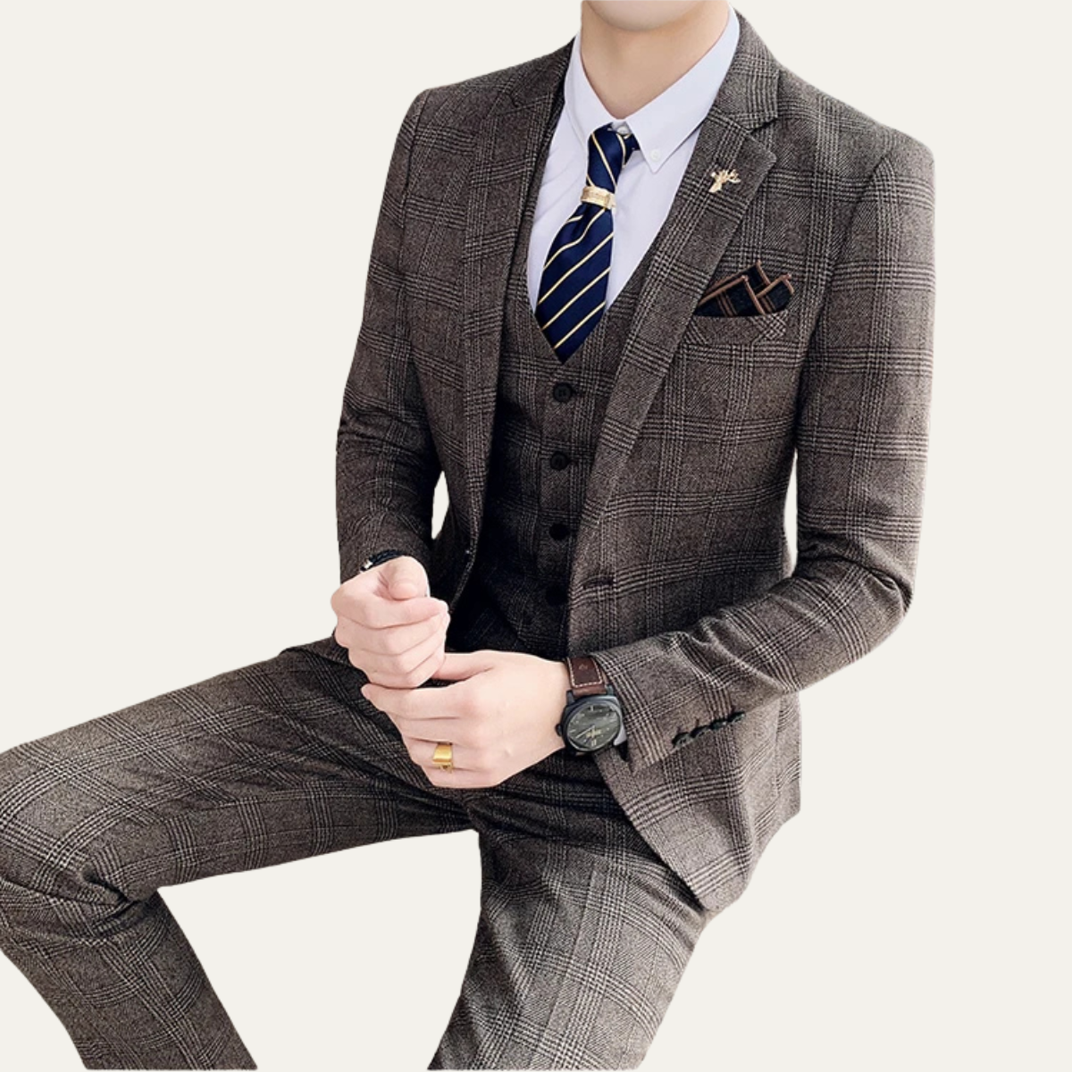 The Vigevano Men’s Plaid 3 Piece Suit – Blazer, Waistcoat, and Trousers Formal Set