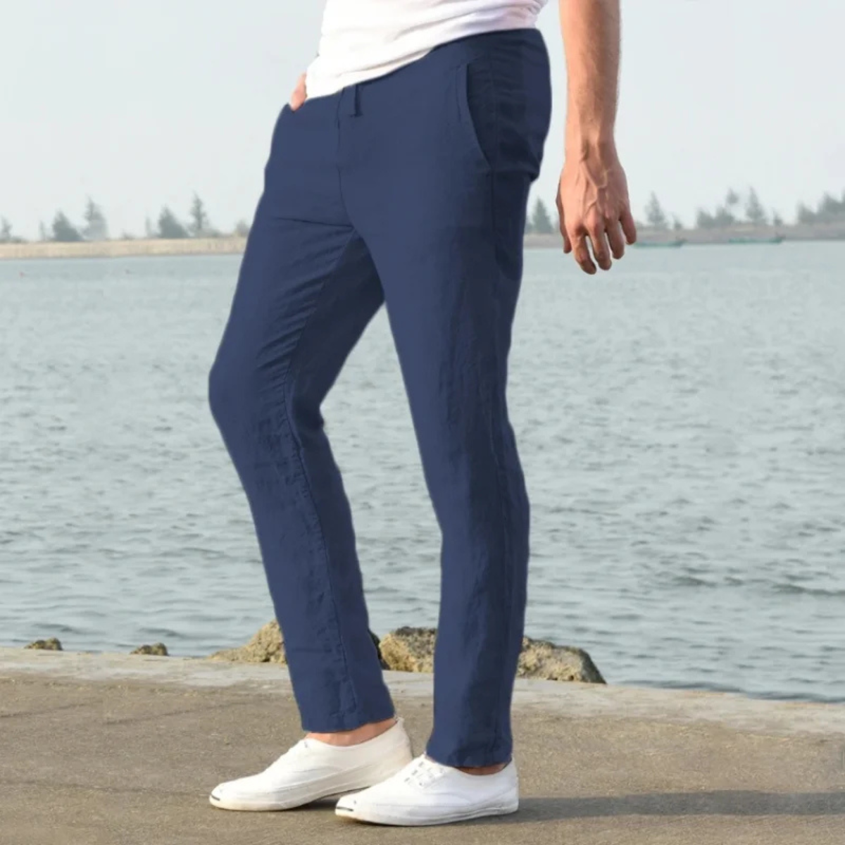 The McLean Men’s Casual Lightweight Linen Trousers – Navy Blue