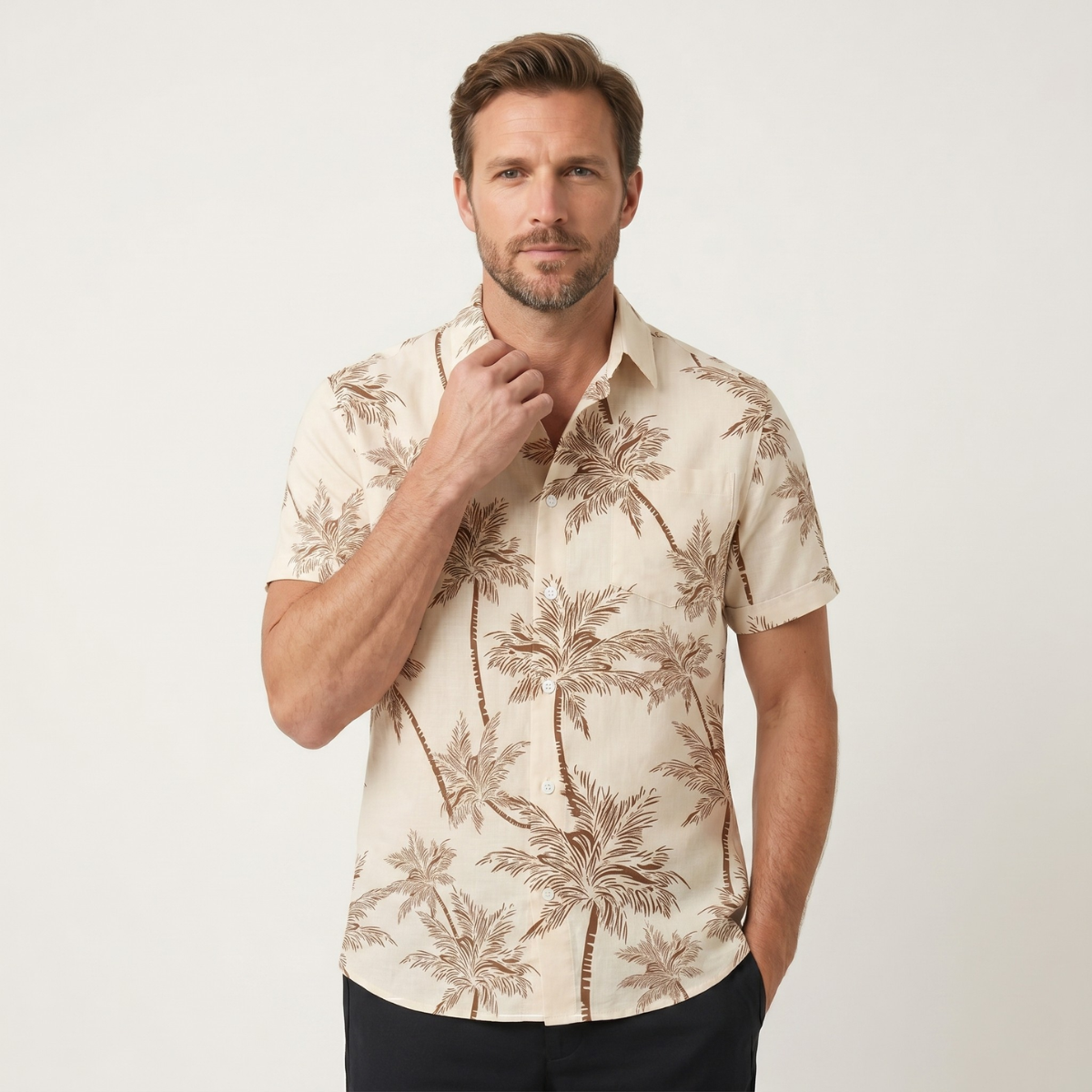 The Cotswolds Men’s Palm Tree Print Short Sleeve Shirt