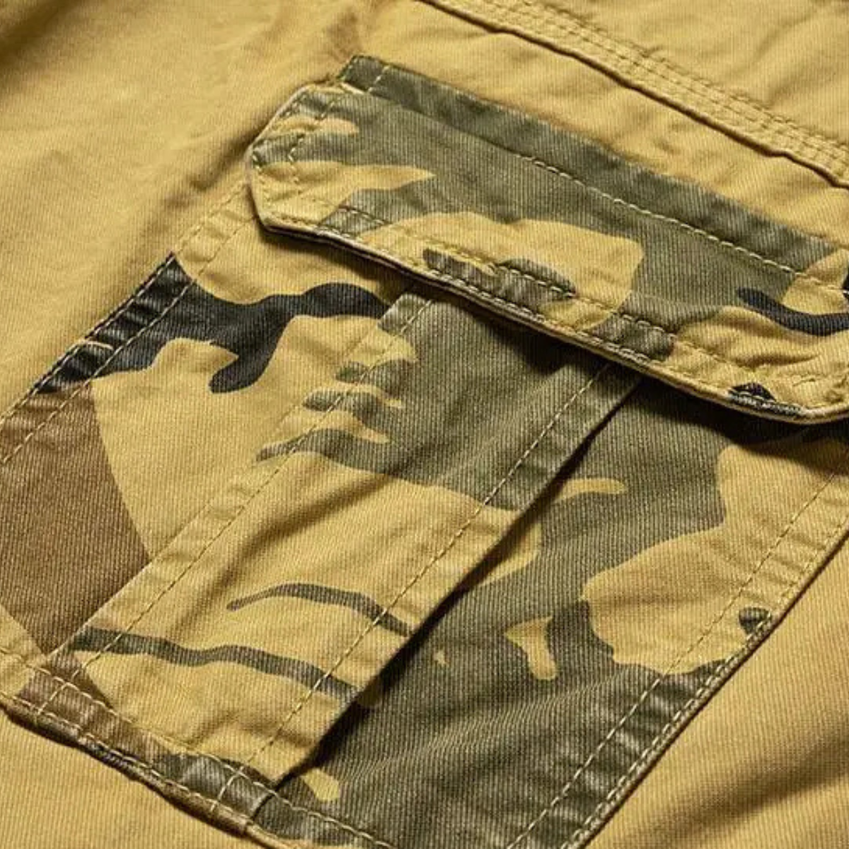 The Stratford Men’s 100% Cotton Camouflage Cargo Shorts