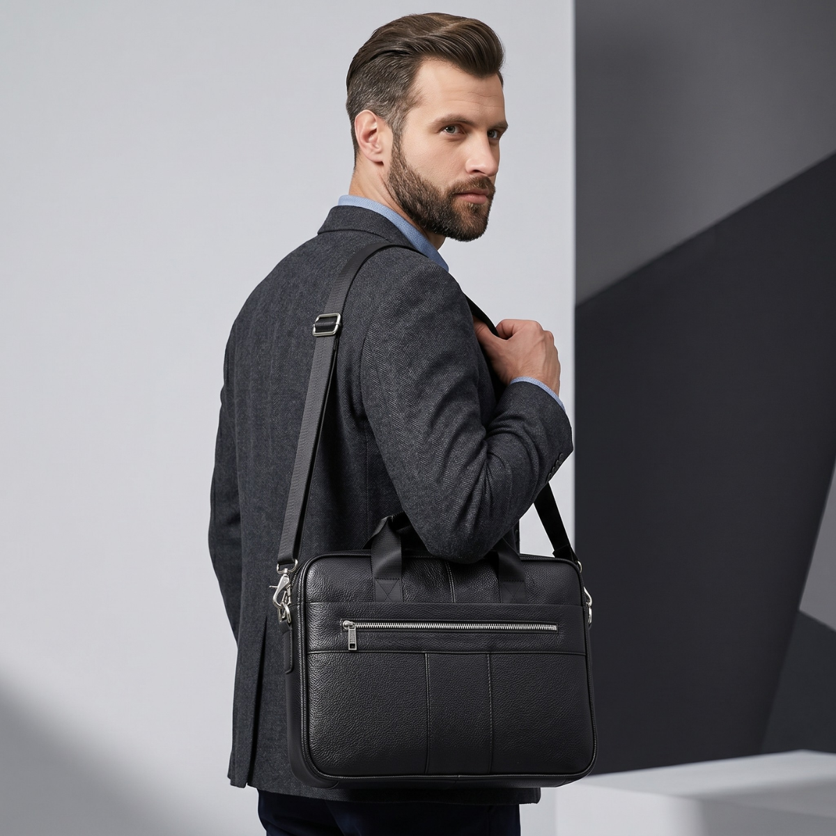 Men’s Genuine Leather Business Shoulder Bag
