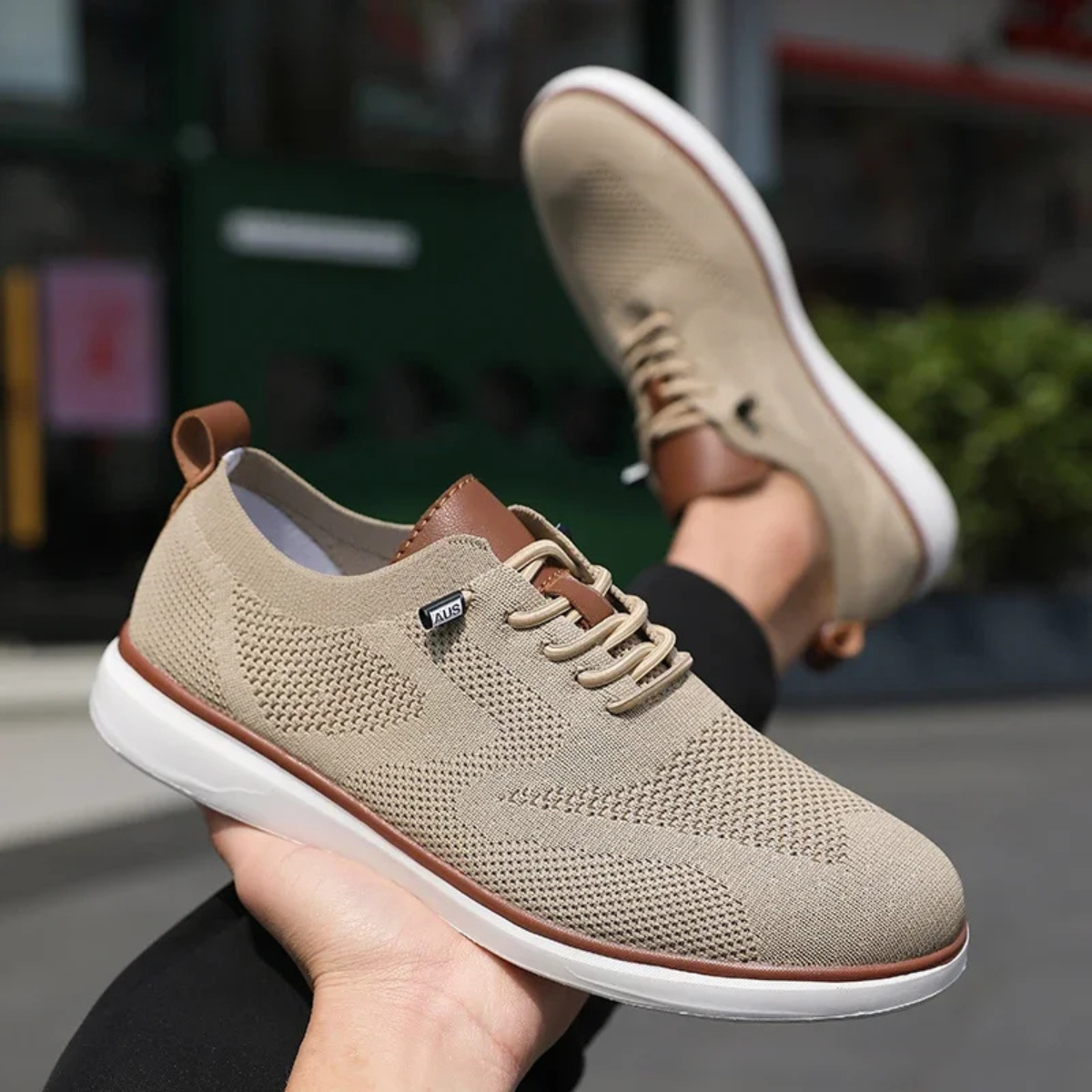 The Annecy Men’s Lightweight Breathable Lace Up Mesh Shoes