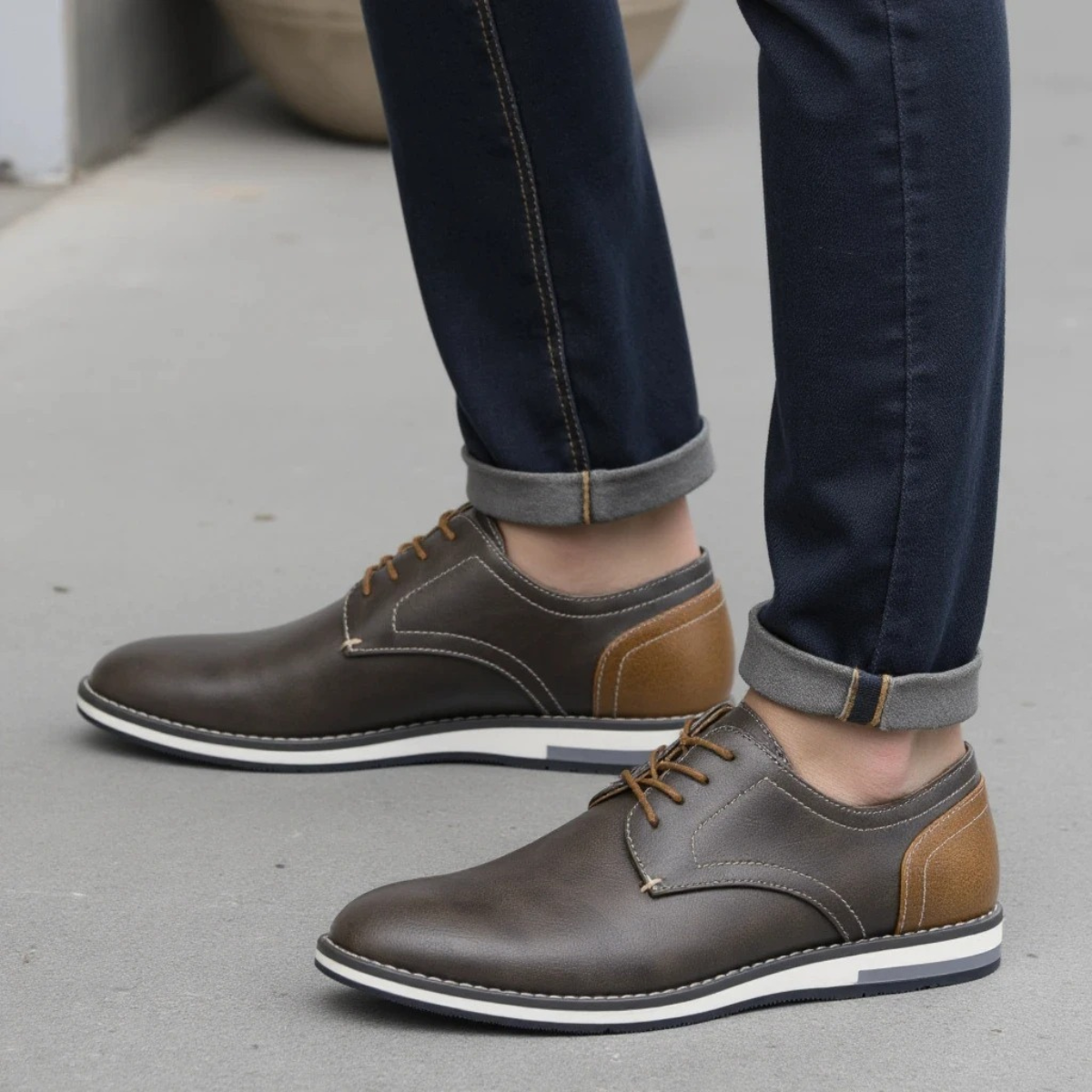 The Hartwell Men’s Two Tone Casual Oxford Leather Trainers