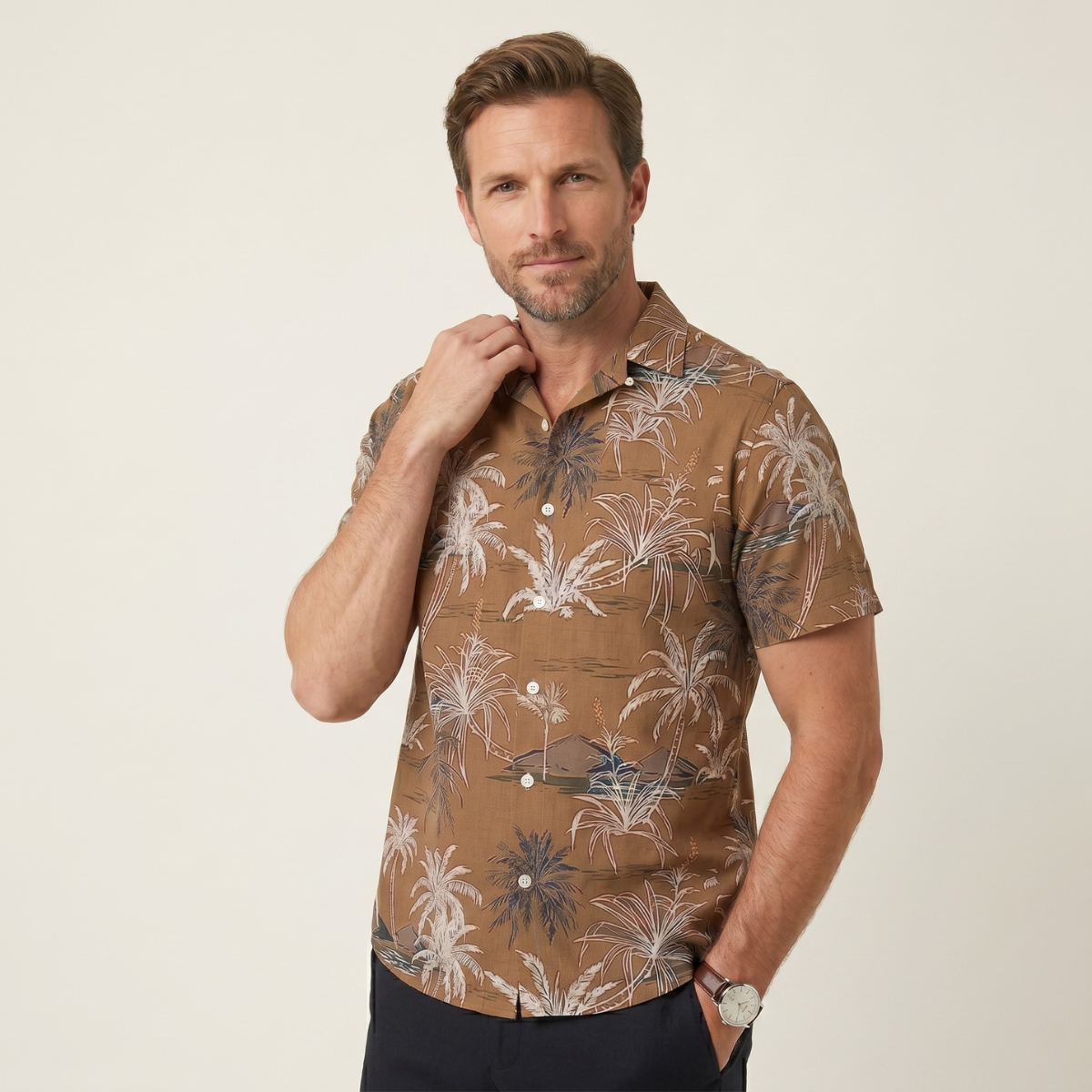 The Cotswolds Men’s Palm Tree Print Short Sleeve Shirt