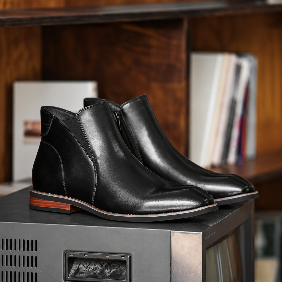 The Carrowgate Men's Side Zip Chelsea Boots