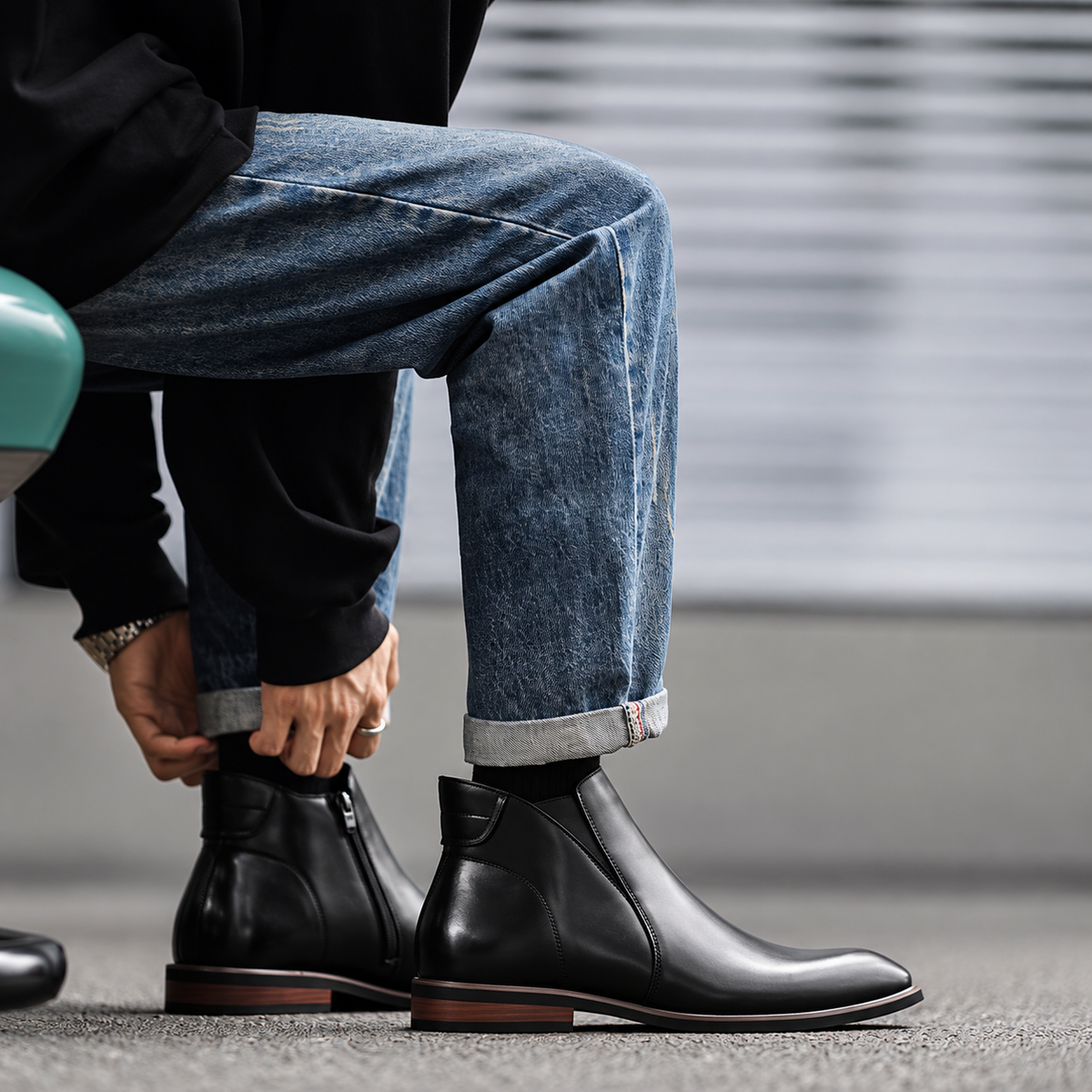 The Carrowgate Men's Side Zip Chelsea Boots