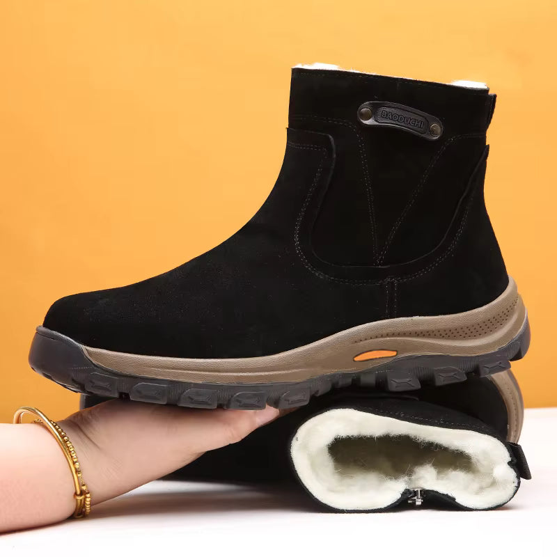 The Yarrowgate Men's Shearling Lined Winter Boots