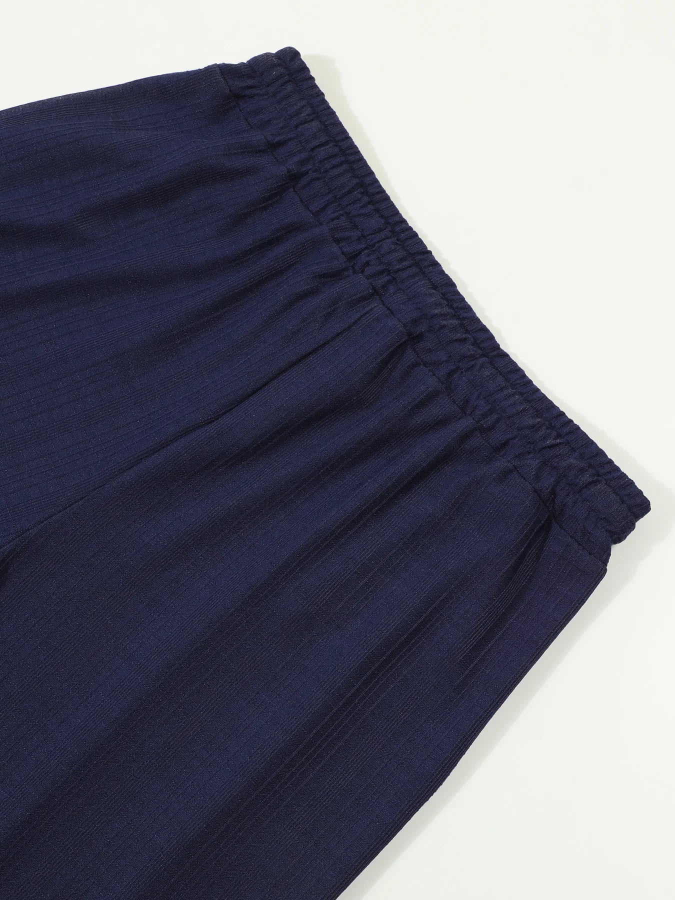 Men’s Beach Outfit Set – Short Sleeve Top and Relaxed Trousers