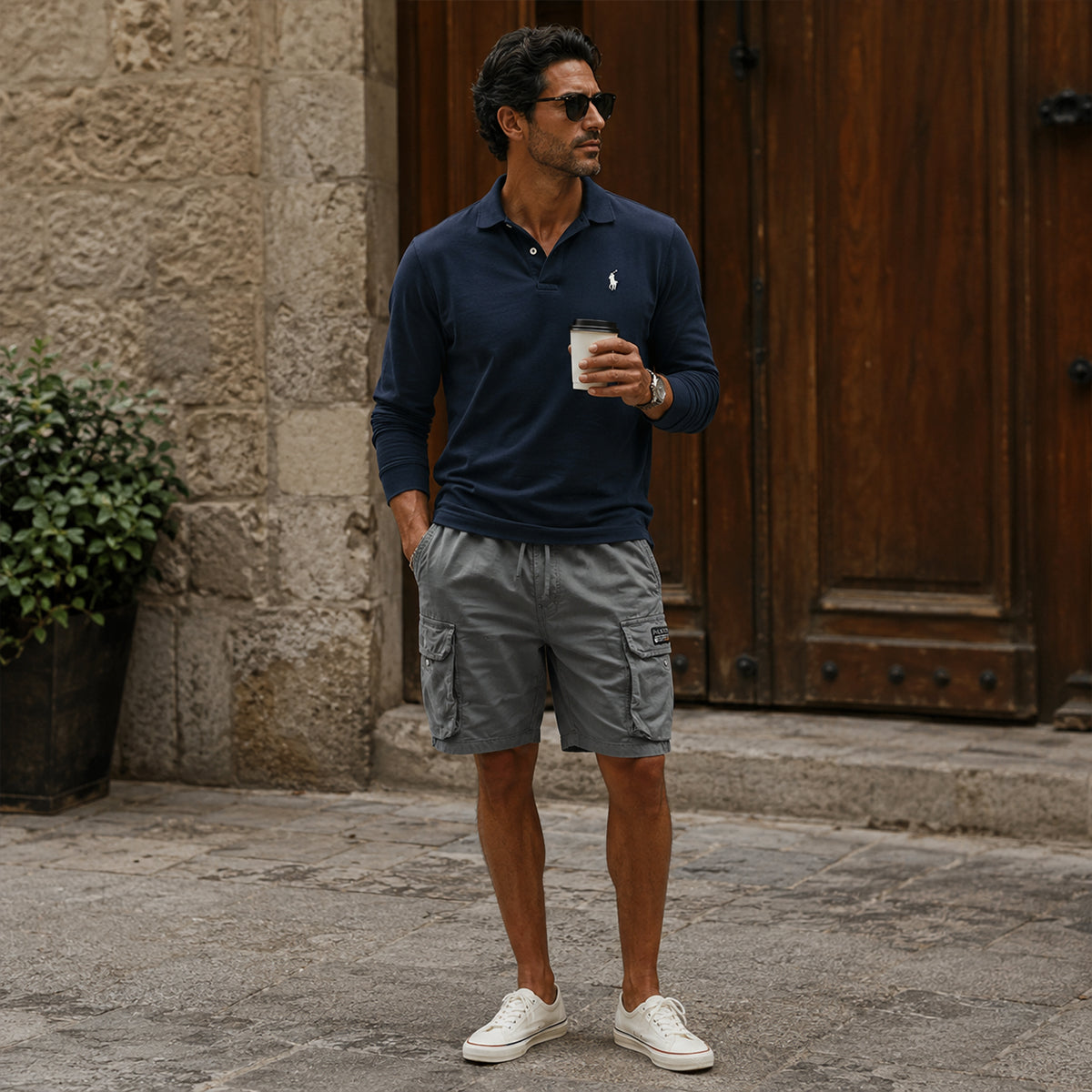 The Belgravia Men’s Lightweight Cotton Cargo Shorts