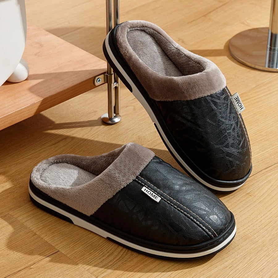 The Ashdowne Men's Fleece Lined House Slippers