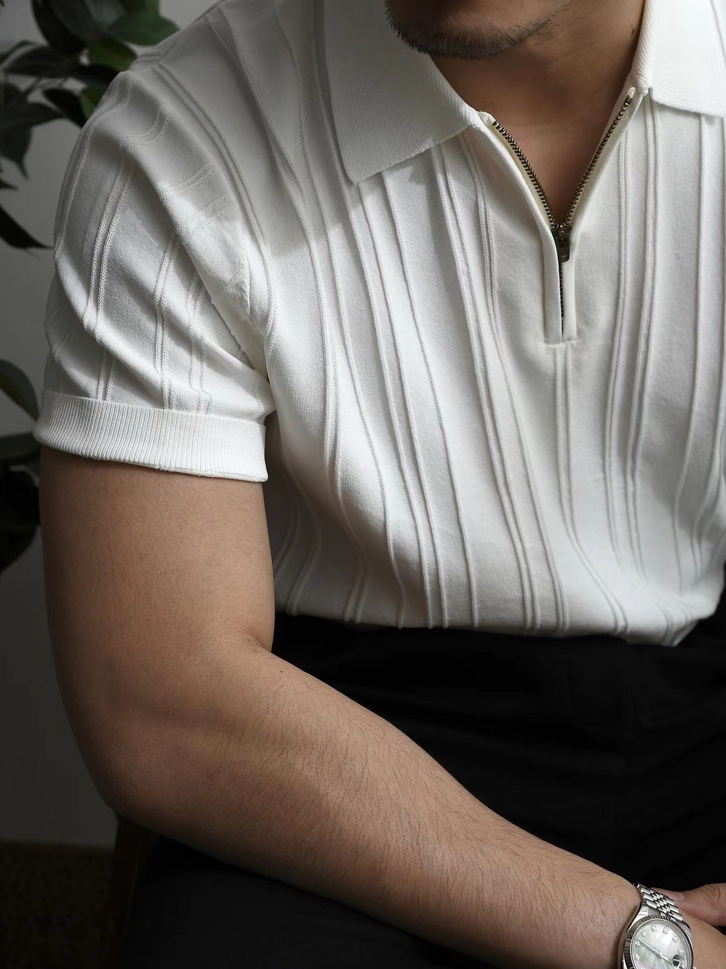 Men’s Knitted Zip Polo Shirt – Short Sleeve Vertical Stripe Top