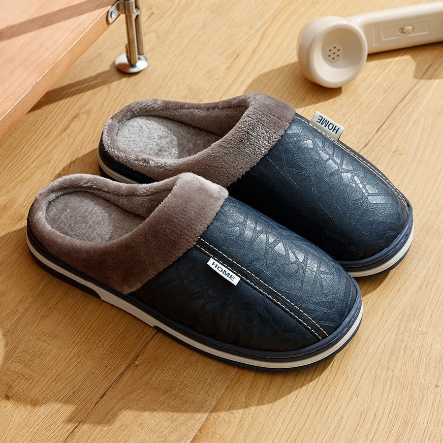 The Ashdowne Men's Fleece Lined House Slippers