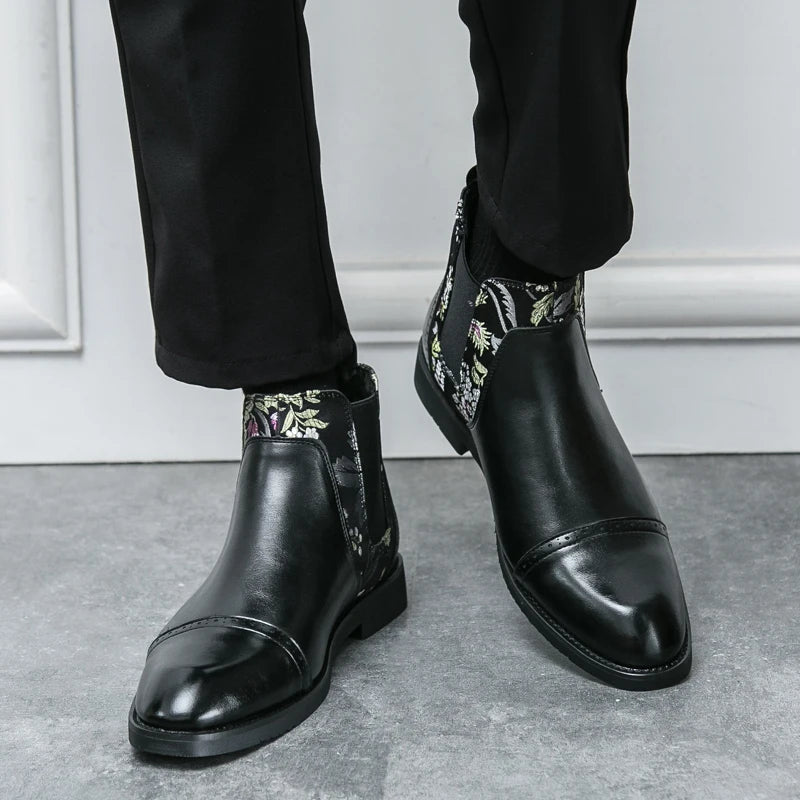 The Sedbergh Men's Embroidered Elastic Chelsea Boots